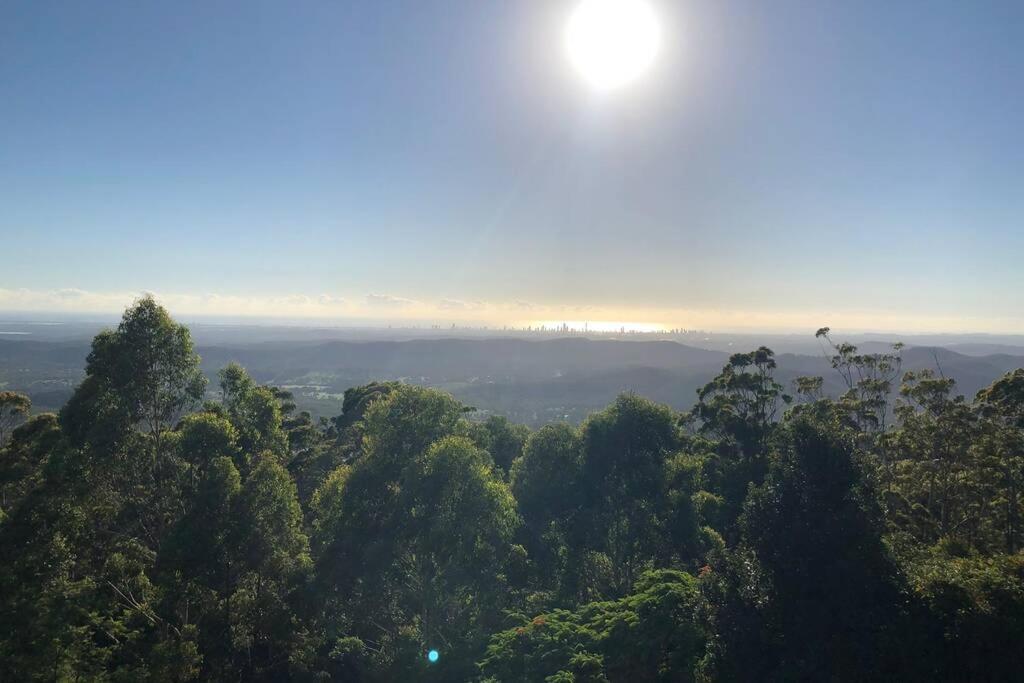 Mountain Living With Ocean Views Villa Mount Tamborine Exterior photo