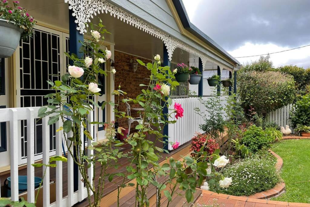 Mountain Living With Ocean Views Villa Mount Tamborine Exterior photo